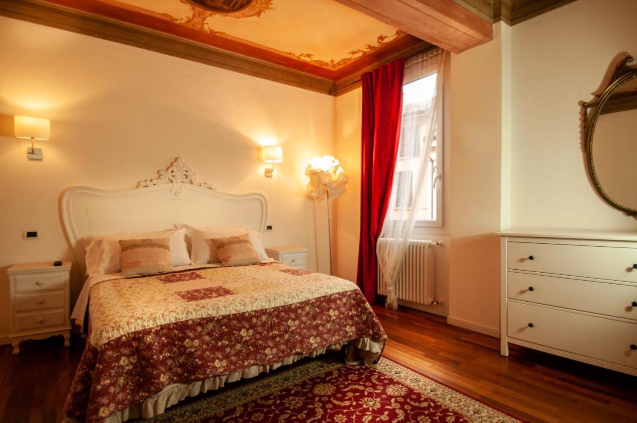 Porta Antica Apartment Bologna Kültér fotó